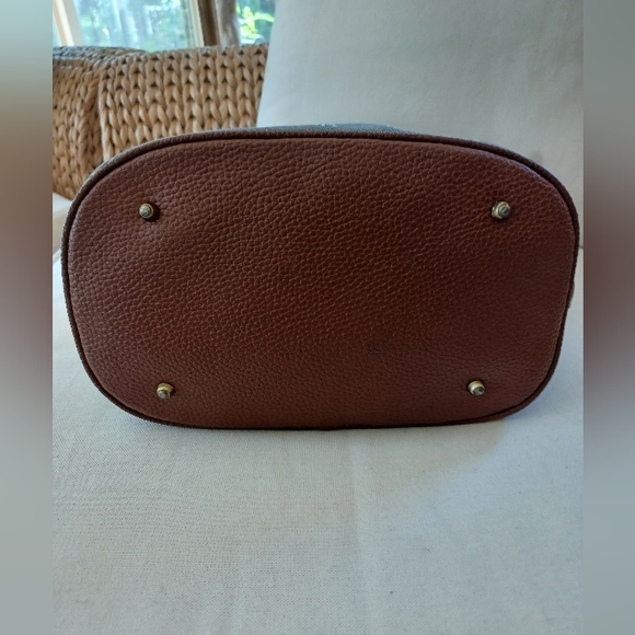 COPY - Dooney & Bourke tote bag - Picture 8 of 9